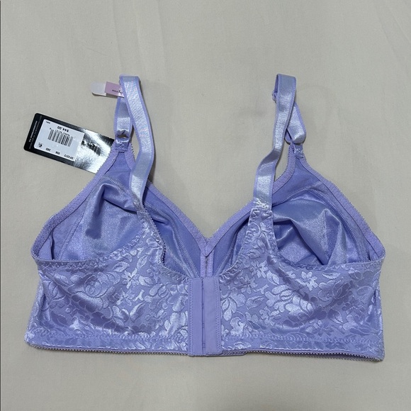 NWT. BALI Bra. Size 38D. Wireless. Purple. - Picture 2 of 5